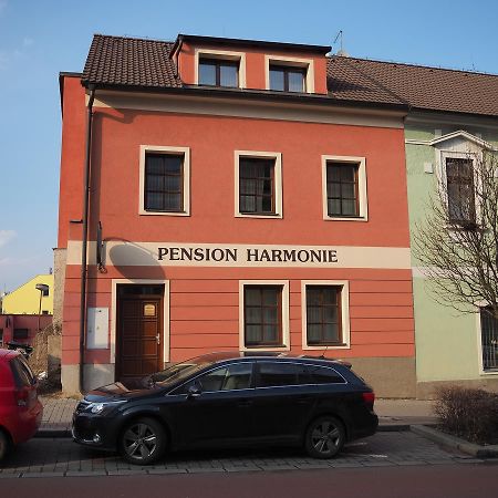 Pension Harmonie -Self Check-In كولين المظهر الخارجي الصورة
